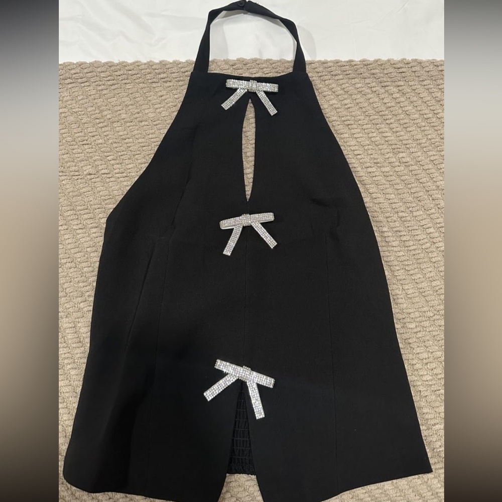 NWOT Black Halter Top Rhinestone Bow Detail Keyhole Going Out Top Size [S/M/L] - Picture 6 of 9